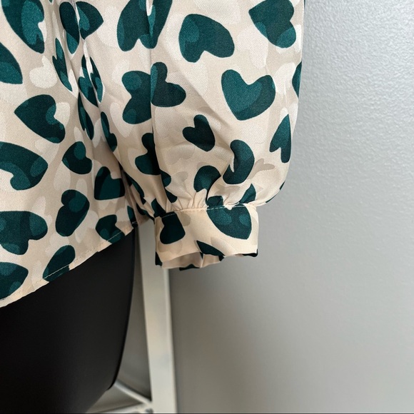 NWT Ann Taylor long sleeve blouse. Size XS Petite - Picture 2 of 4